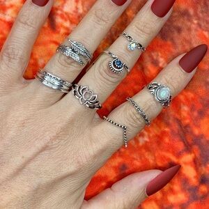 3/$10 NEW Boho Style Rings & MIDI Rings Design Mix / silver tone Bundle NWOT